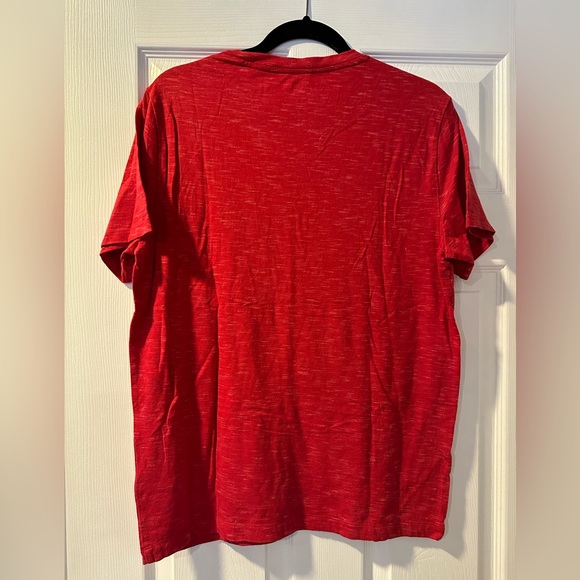 Men's Express V-Neck T-Shirt Size Medium - Picture 5 of 5